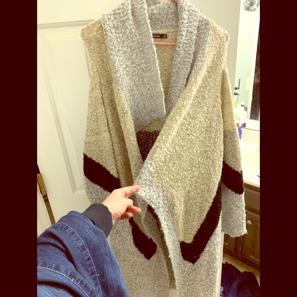 Long sweater cardigan with 3 beautiful colors med
